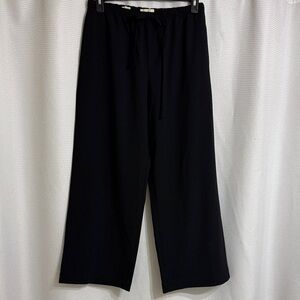 Like New, Loft “the Sawyer”Pull on black wide leg  pants. Size M